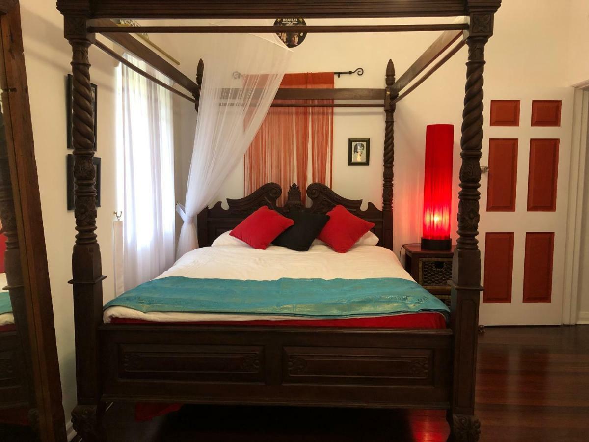 Island Time Guest Room Flying Fish Cove Exterior foto